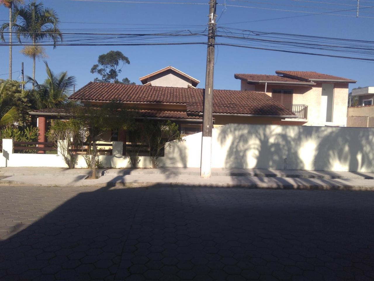 Casa Em Condominio Caragua カラグァタトゥバ エクステリア 写真